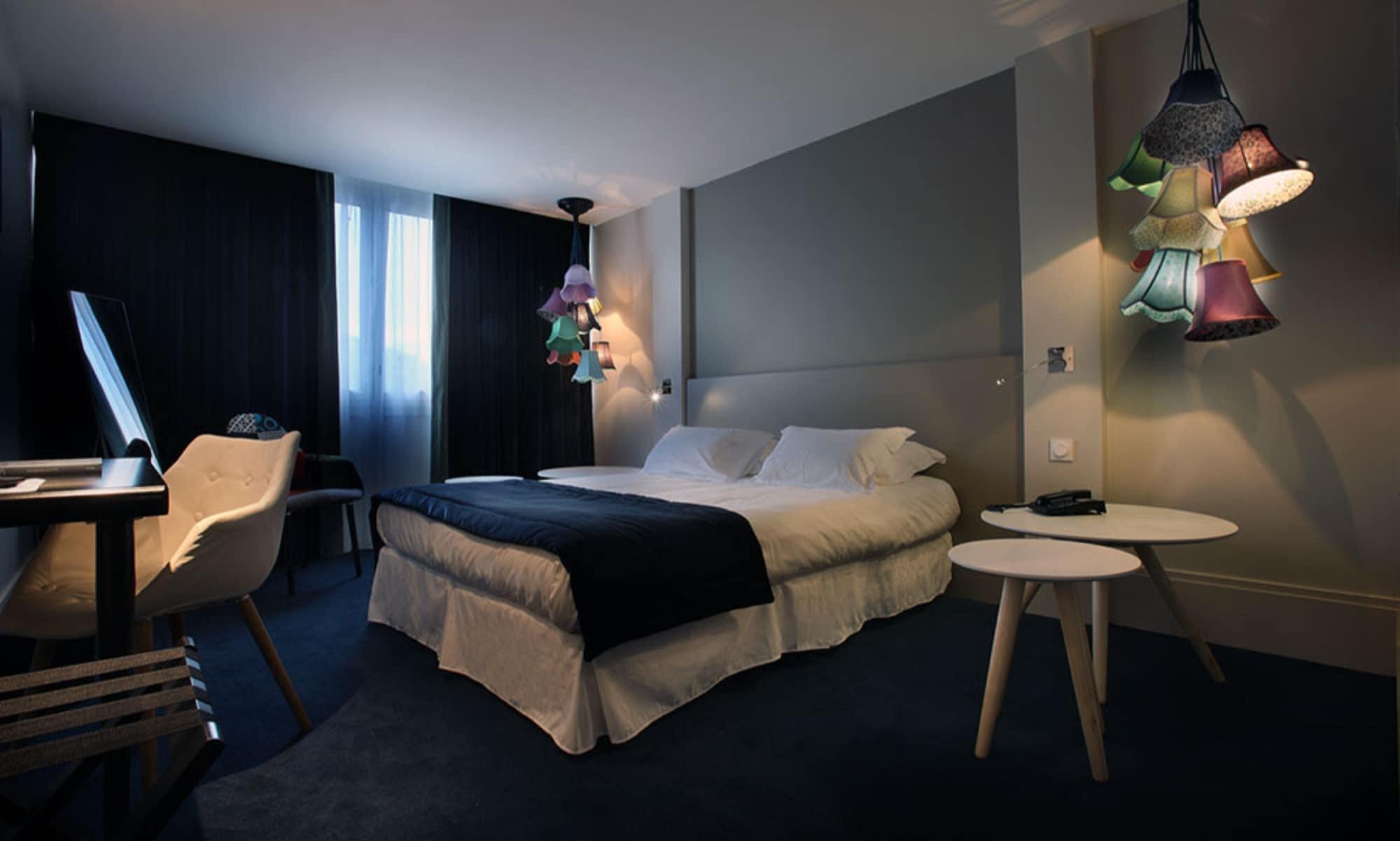 Hotel Le Cinq Hyper - Centre ชองเบรี ห้อง รูปภาพ